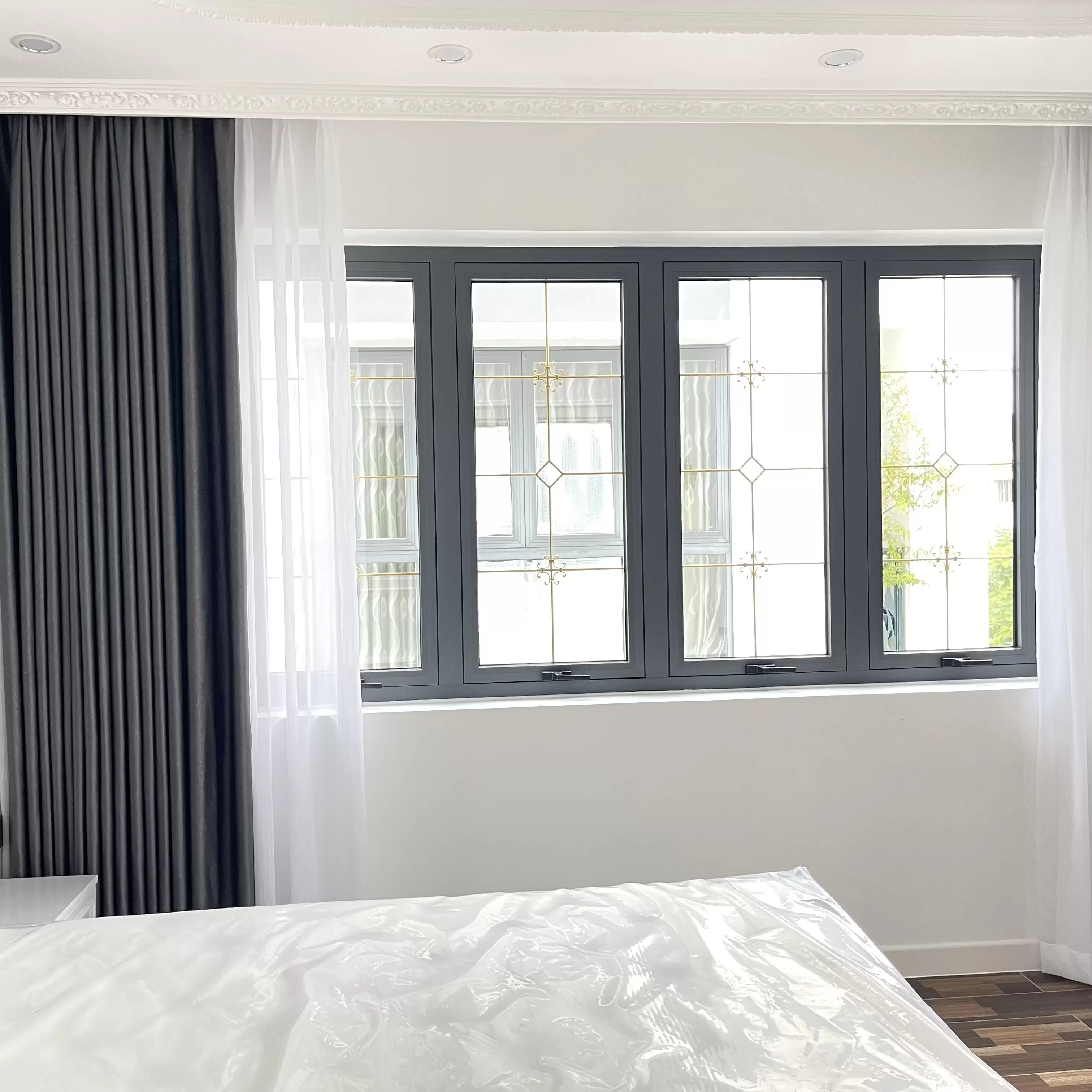 CỬA SỔ 4 CÁNH NHÔM MAXPRO HIỆN ĐẠI MÀU NÂU